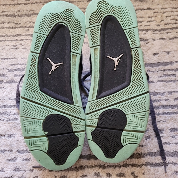Nike Air Jordan 4 Retro 'Green Glow' Size 10 - Picture 5 of 12